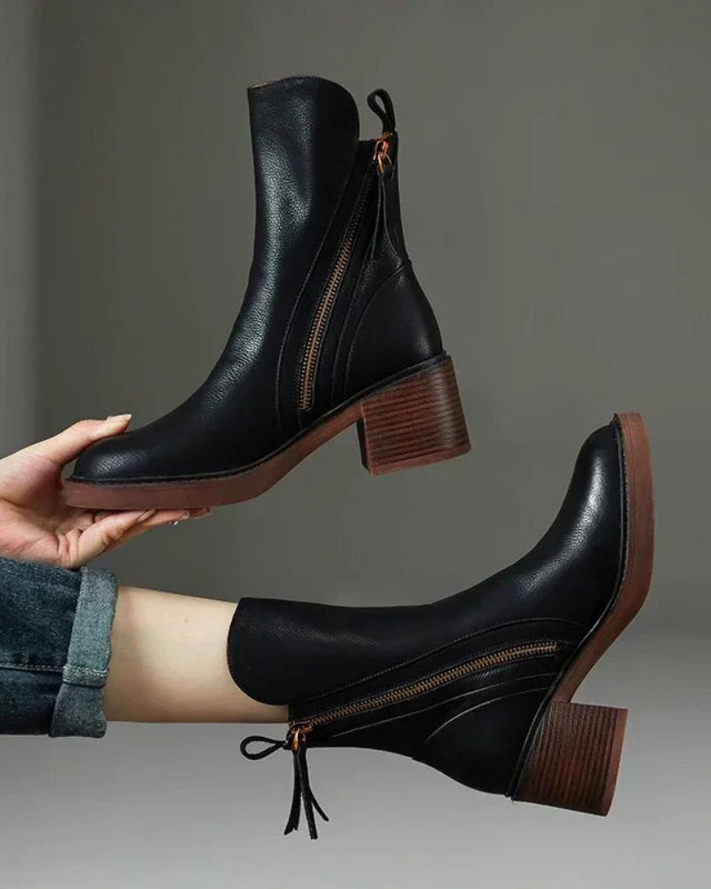 Belle Étoile™ | Garciel – Black leather ankle boots with comfort heel