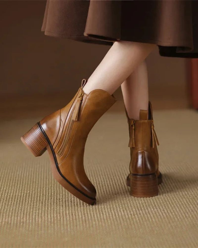 Belle Étoile™ | Garciel – Black leather ankle boots with comfort heel