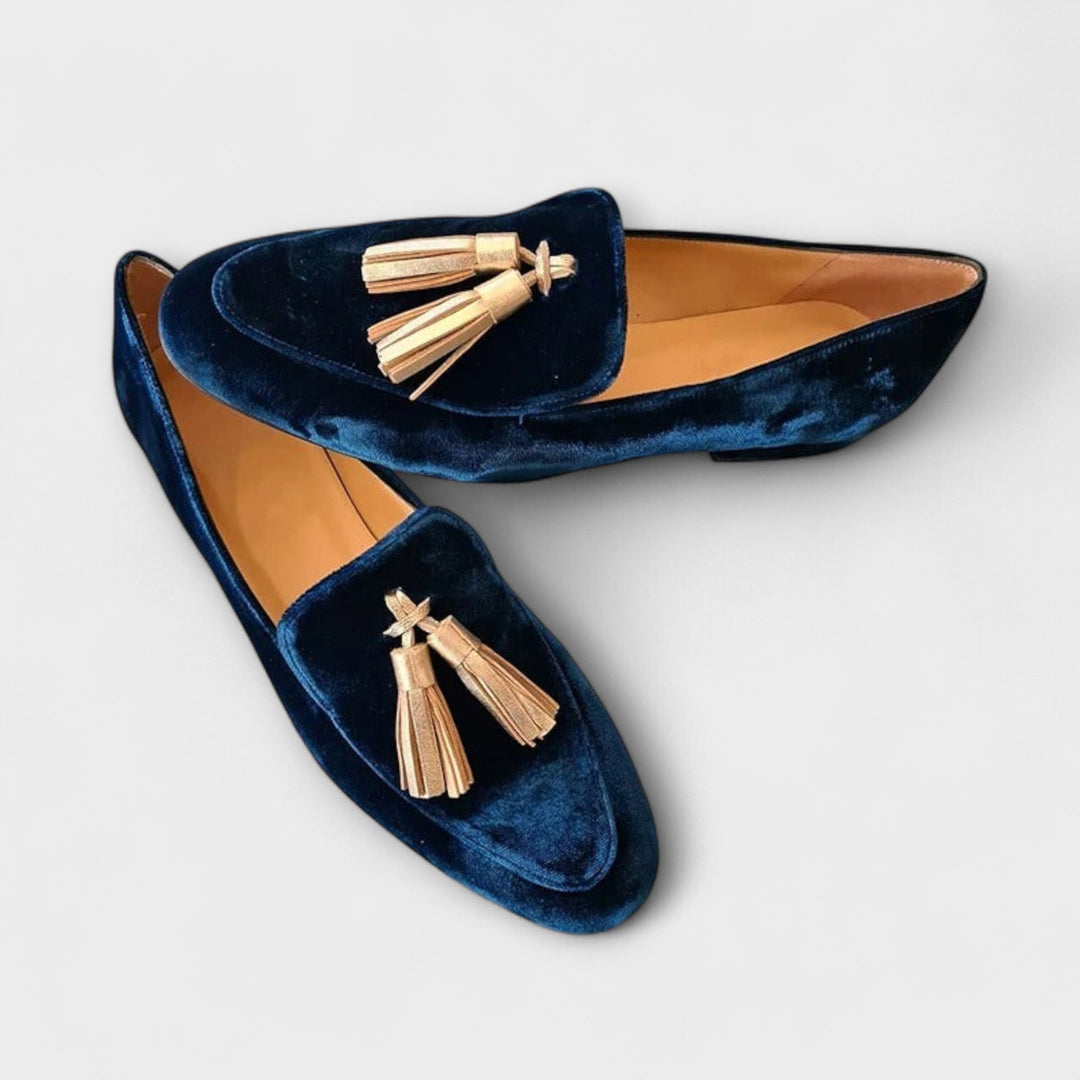Quinnlyn – Classic Tassel Loafers with a Vintage Flair