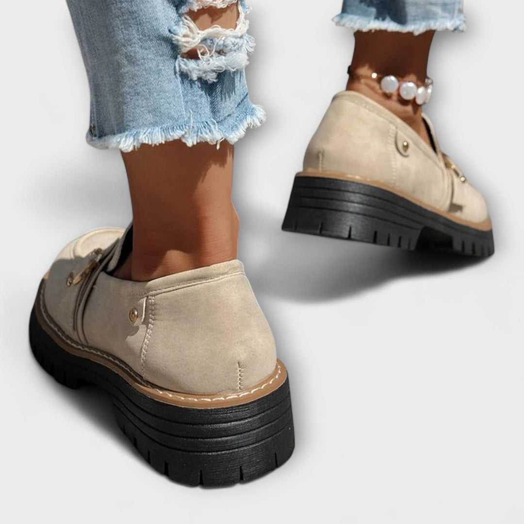 Lora – Elegant Casual Loafers with Rounded Toe for a Sophisticated Look