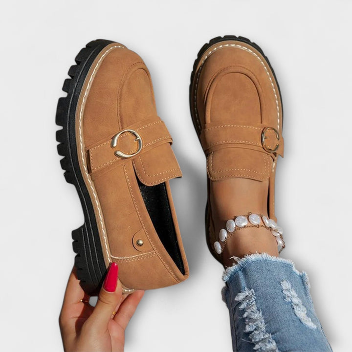 Lora – Elegant Casual Loafers with Rounded Toe for a Sophisticated Look