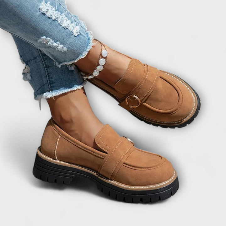 Lora – Elegant Casual Loafers with Rounded Toe for a Sophisticated Look
