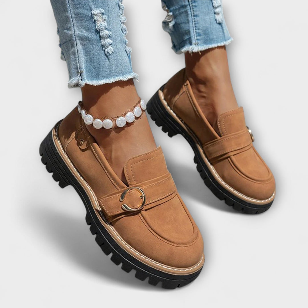 Lora – Elegant Casual Loafers with Rounded Toe for a Sophisticated Look