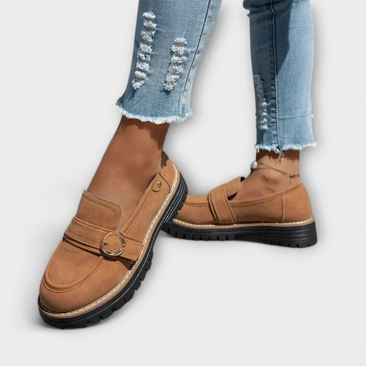 Lora – Elegant Casual Loafers with Rounded Toe for a Sophisticated Look