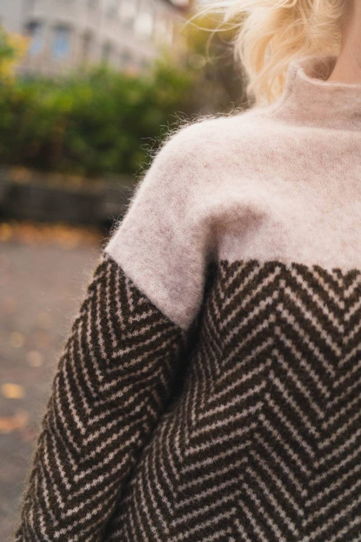 Adelie | Premium Turtleneck Sweater Made of Fine Knit